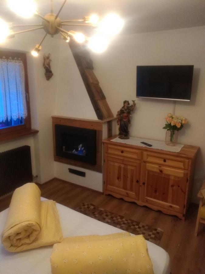 La Picola Cesa De Sen Nicolo Apartment Mazzin Exterior photo